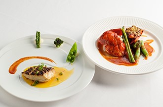 トロイメライ メイン魚介料理一例